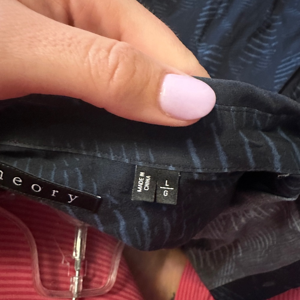 Theory Men's Blue Patterned button down - Picture 4 of 4